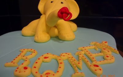 TARTA BAUTIZO ELEFANTE…SIN GLUTEN
